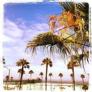 shorebreak view of huntington beach pier
