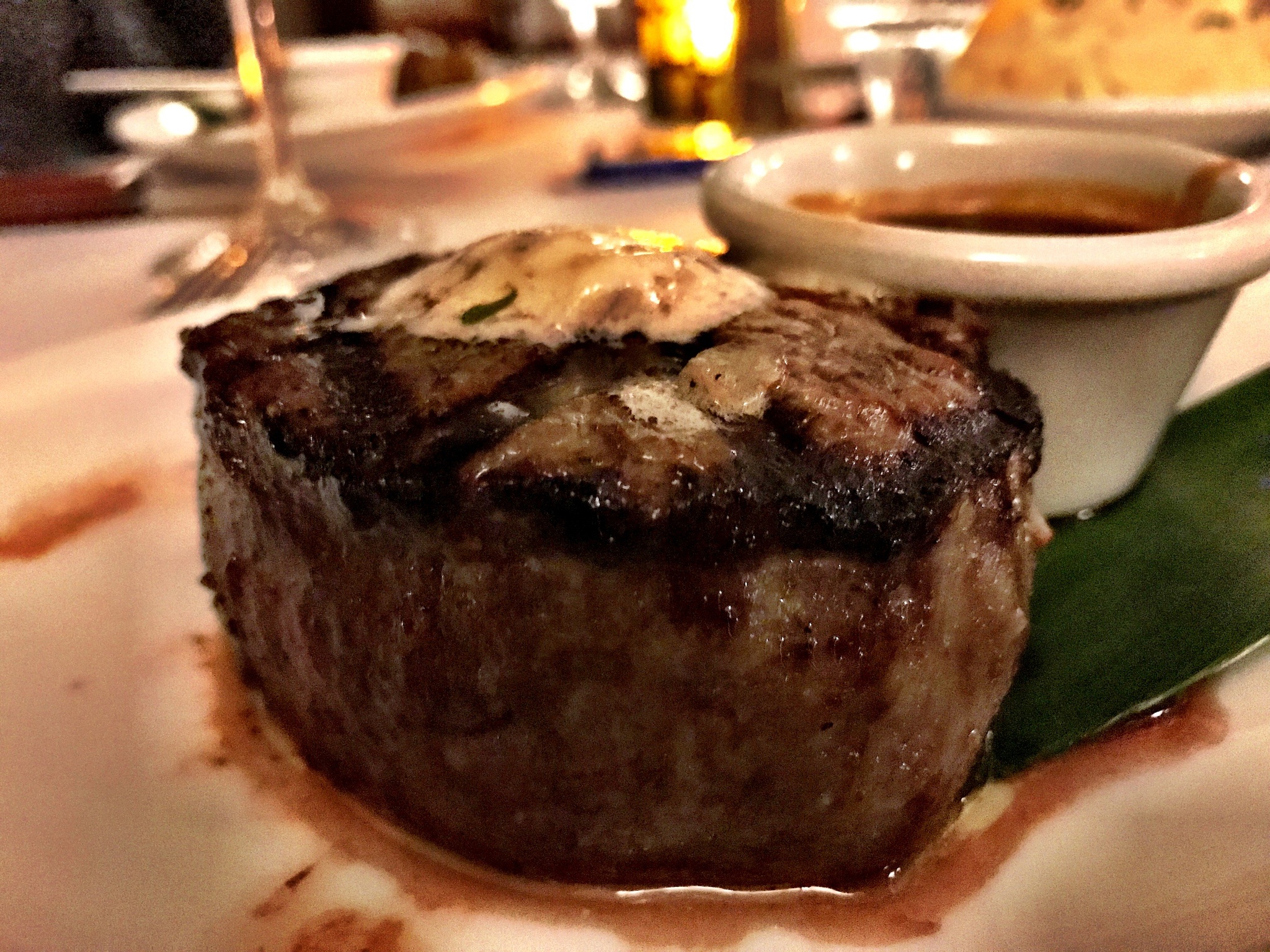 Wine and dine at Son’z Steakhouse on Maui