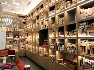 W Bellevue bookshelves